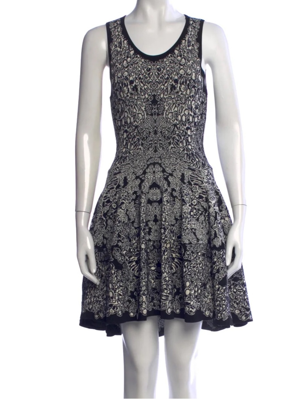 Alexander McQueen Black/White/Navy Abstract Floral Sleeveless Fit n Flare Dress